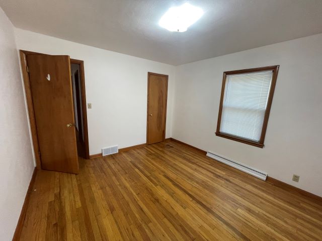 306 Clay, Mt. Pleasant, Iowa 52641, 2 Bedrooms Bedrooms, ,1 BathroomBathrooms,Homes,For Sale,Clay,1264
