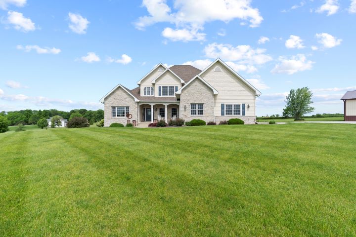 1589 Old Hwy 34, Mt. Pleasant, Iowa 52641, 5 Bedrooms Bedrooms, ,4 BathroomsBathrooms,Homes,For Sale,Old Hwy 34,1362