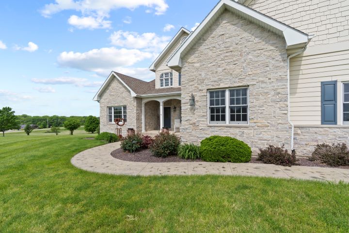 1589 Old Hwy 34, Mt. Pleasant, Iowa 52641, 5 Bedrooms Bedrooms, ,4 BathroomsBathrooms,Homes,For Sale,Old Hwy 34,1362