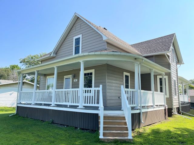 403 Dewey Ave., Donnellson, Iowa 52625, 5 Bedrooms Bedrooms, ,3 BathroomsBathrooms,Homes,For Sale,Dewey Ave.,1365